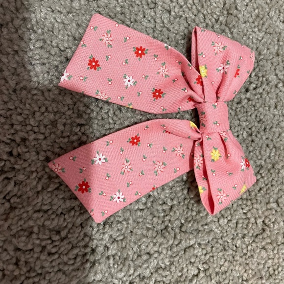 Baby bling clips 2 different colors One new in package the other veuc - Picture 3 of 3